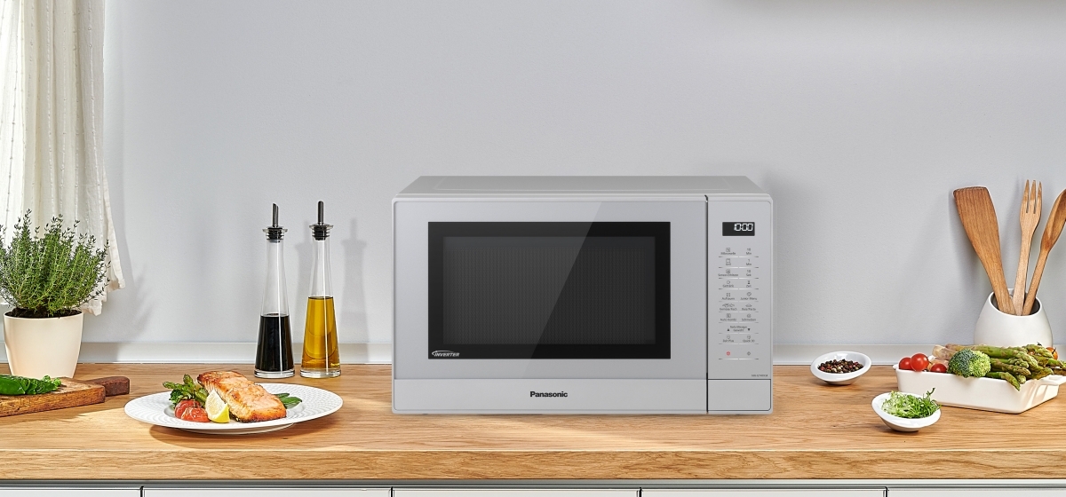Panasonic NN-GT47KMGPG ast 2588899.jpg.pub .crop .pc .thumb .640.1200