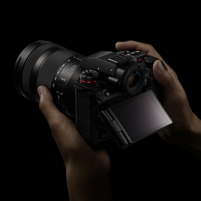 Panasonic DC-S1M2ME ast 2702503.jpg.pub.thumb.644.644
