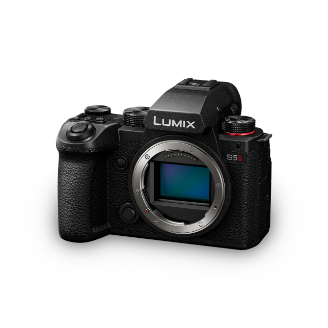 Panasonic DC-S5M2E ast 1824422.png.pub.thumb.644.644