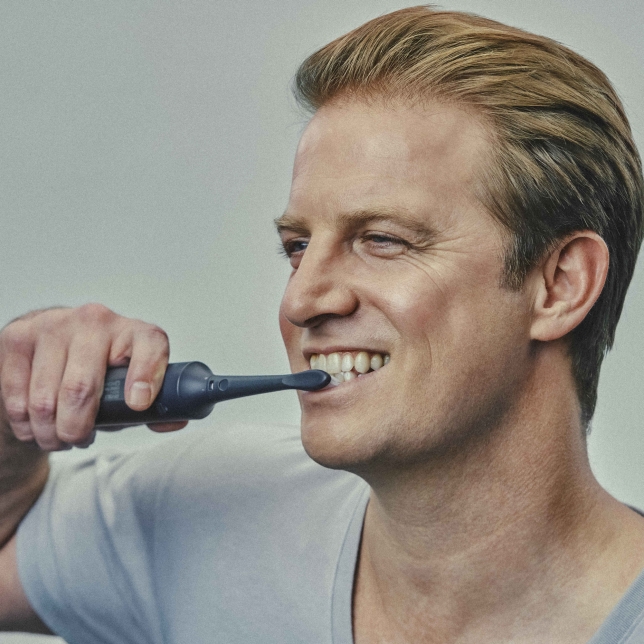 ast 2773740.jpg.pub .thumb .644.644