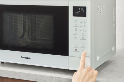Panasonic NN-CT55RWEPG Panasonic NN-CT55RW kuchenka mikrofalowa Inverter Slim z grillem i funkcją Air Fry (1000 W, termoobieg, 27l, kosz do smażenia beztłuszczowego), biała 44 Panasonic NN-CT55RWEPG 03 NN CT55RW easyToUse 1